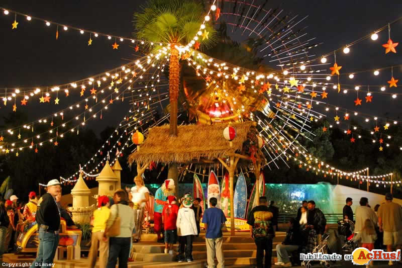 Imagen de Disneyland California  Santas beach blast